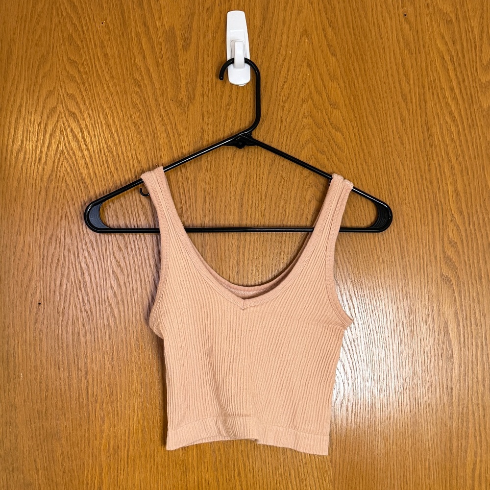 Seamless Ribbed Crop Tank